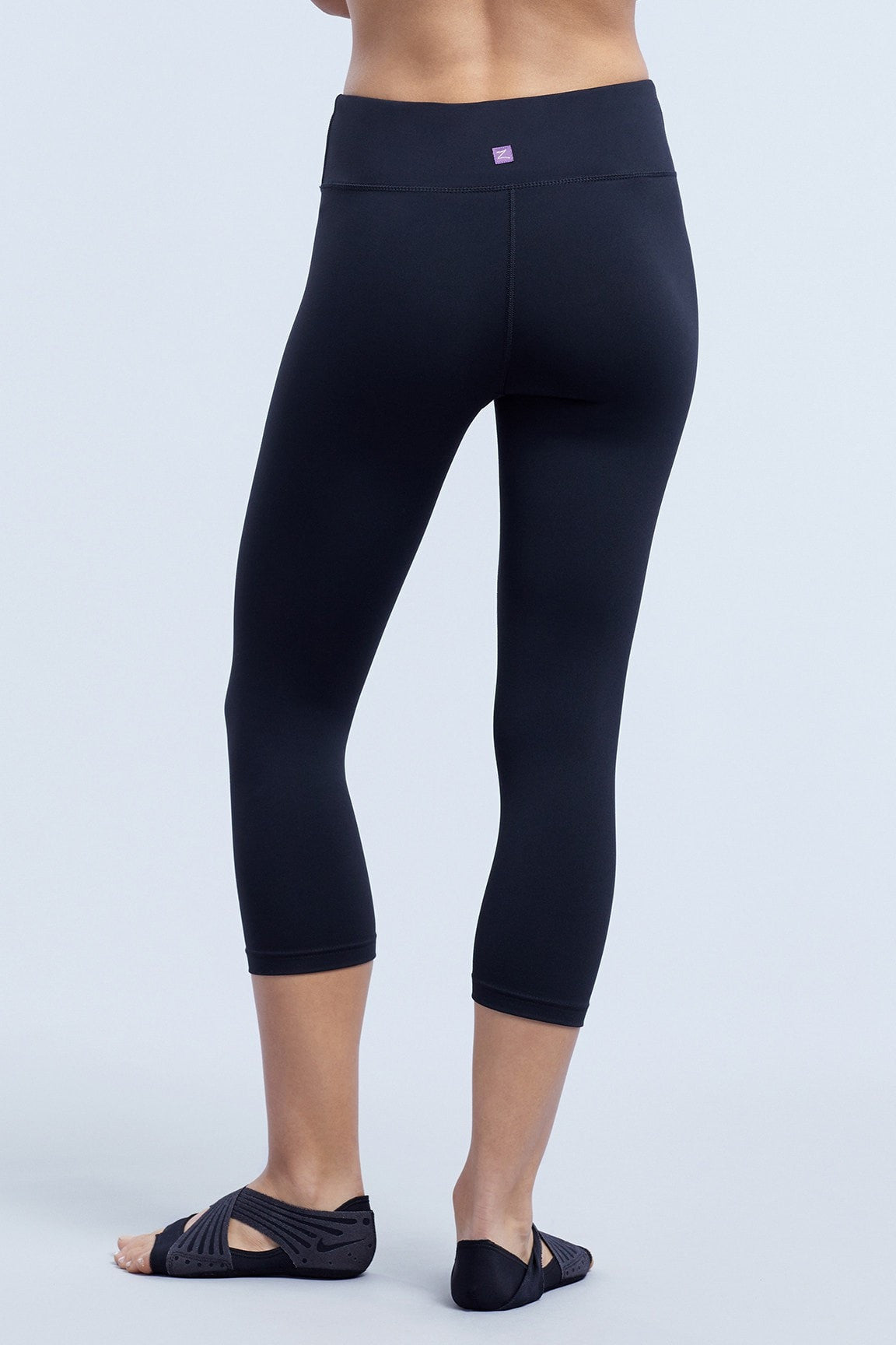 Straight Leg Capri Leggings – Zobha