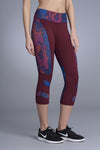 Wonder Fitted Capri Legging With Contrast Panels