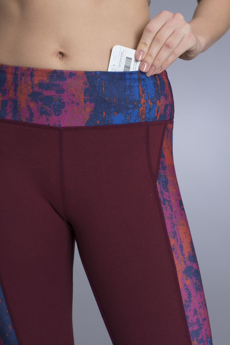 Wonder Fitted Capri Legging With Contrast Panels